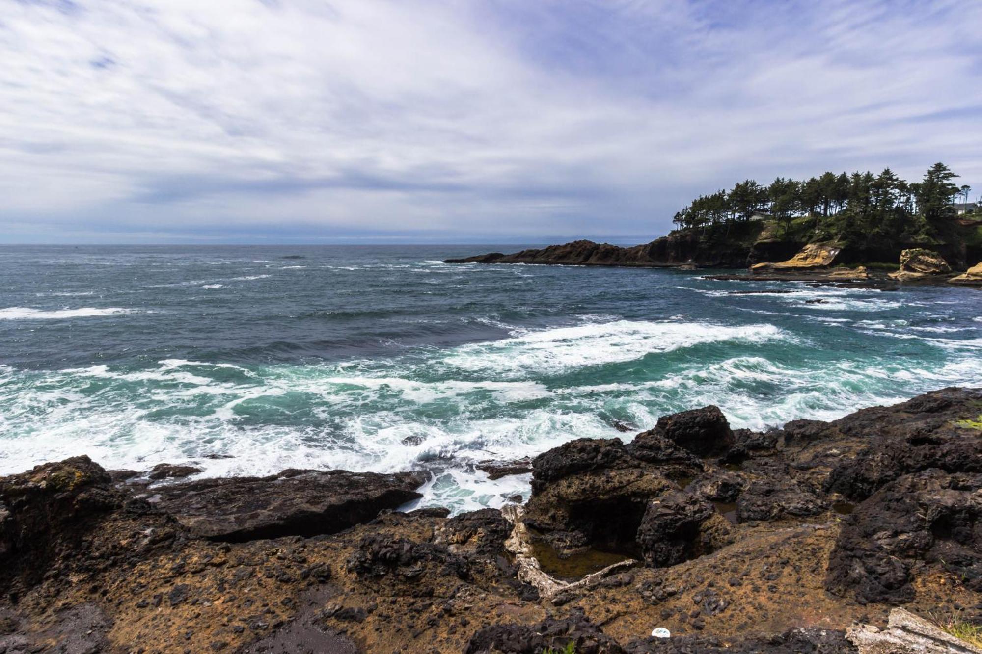 Captain'S Quarters And Cabins Depoe Bay Oda fotoğraf